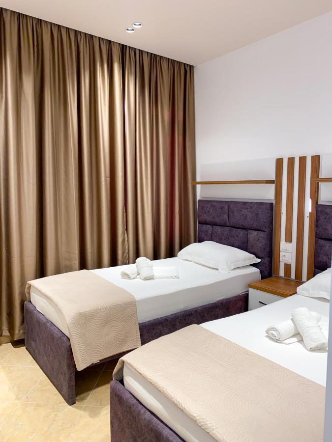 Hotel Meta קסאמיל מראה חיצוני תמונה