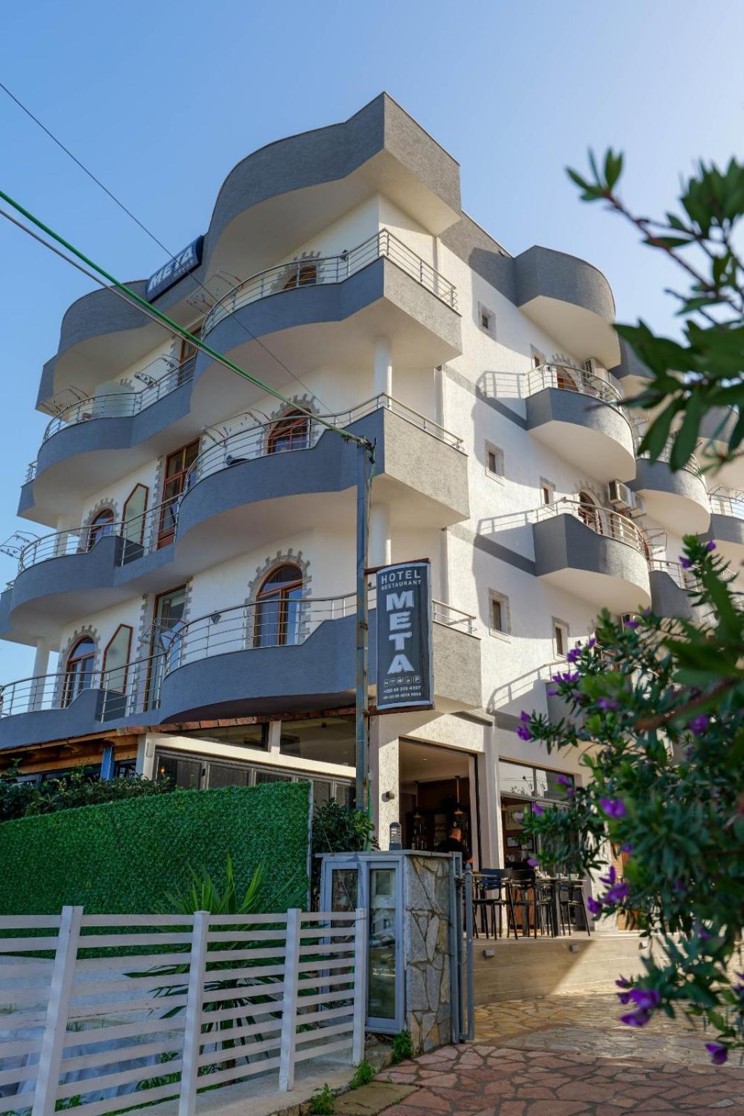 Hotel Meta קסאמיל מראה חיצוני תמונה