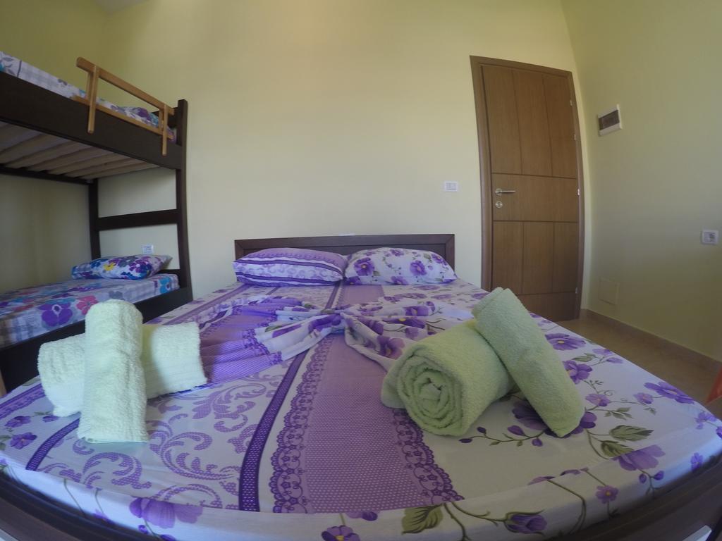 Hotel Meta קסאמיל מראה חיצוני תמונה