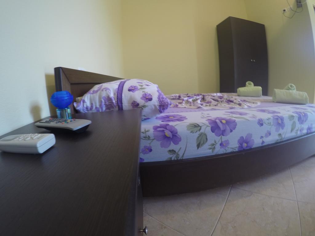 Hotel Meta קסאמיל מראה חיצוני תמונה