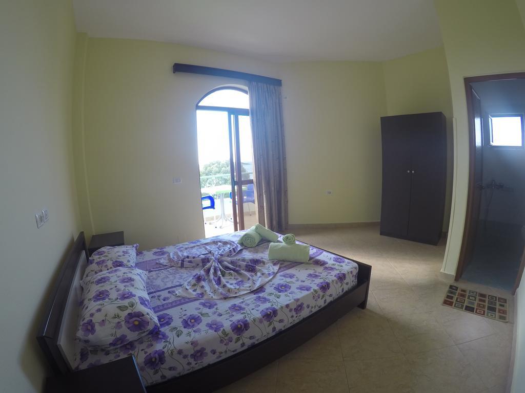 Hotel Meta קסאמיל מראה חיצוני תמונה